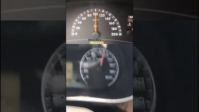 Разгон до 160кмч Lada Granta 1.6 16v 106л.с. сток vs Lada Kalina 1.4 16v 89л.с. сток смотреть онлайн
