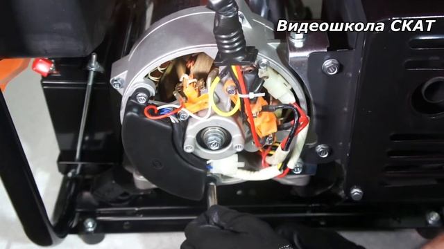 Замена блока регулятора напряжения AVR на бензогенераторе 4,0-8,2 кВт смотреть онлайн