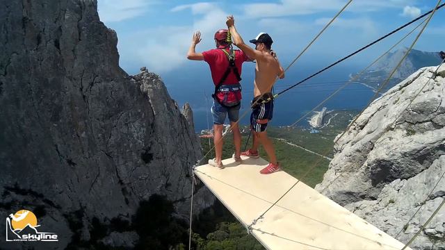 Влад Ильяс-Кая Роупджампинг в Крыму с командой Скайлайн смотреть онлайн