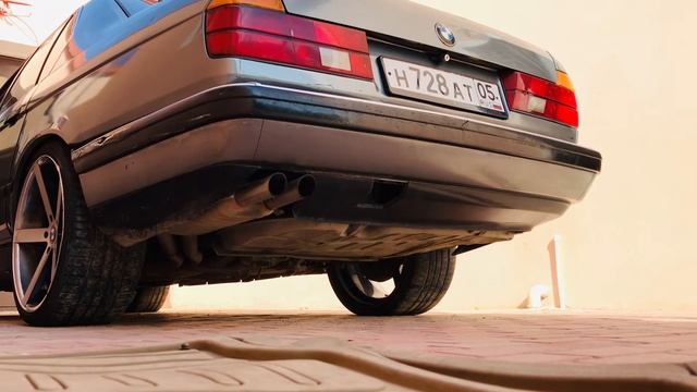 BMW E32 m30b35 выхлоп смотреть онлайн