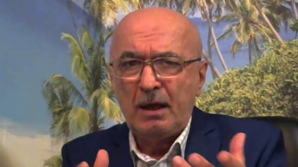 Hocibalə, iyən kali tolşə fəalon.