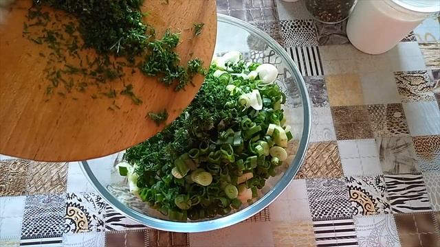Салат«Изумрудный»Рецепт вкусного салата. Ешь и худей.Здоровое питание Готовим с Инной Просто Вкусно смотреть онлайн