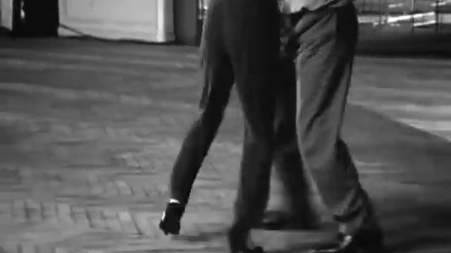 Lezioni Di Tango - extras 1.avi смотреть онлайн