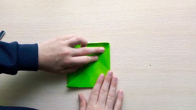 Как сделать лягушку из листа формата А4 смотреть онлайн