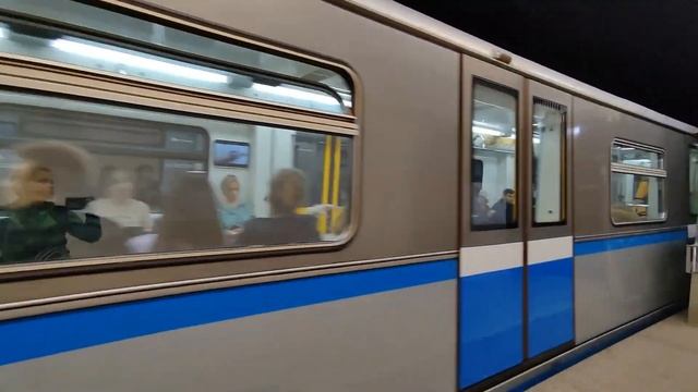 ПАРАД ПОЕЗДОВ НА БКЛ В МОСКОВСКОМ МЕТРО 2023!!!!!! смотреть онлайн