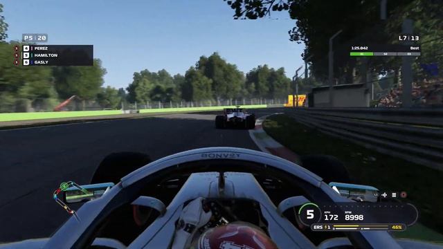 F1 2019 - 25% Quick Race at Autodromo di Monza in Hamilton's Mercedes смотреть онлайн