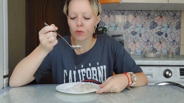 МУКБАНГ 💪🔥 Каша НАГУЛЯЛАСЬ и Вернулась смотреть онлайн