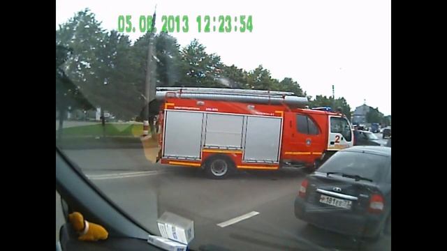 Ульяновск!Ул Гая!Ваз 2115 Ваз Приора смотреть онлайн