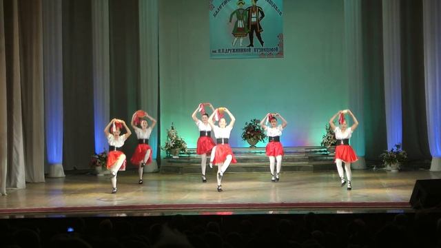 "ТАРАНТЕЛЛА". ИСП.ТАНЦЕВАЛЬНЫЙ КОЛЛЕКТИВ СУРОКСКОЙ ДШИ смотреть онлайн