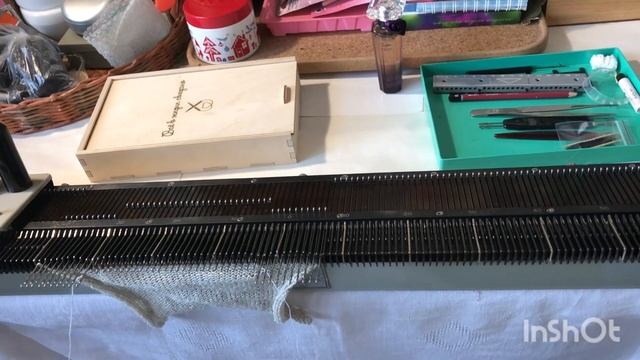 Вязание на машине. Карман с горизонтальным разрезом. смотреть онлайн