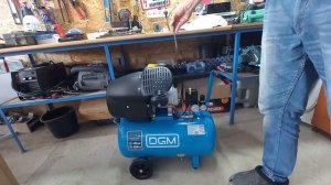в моем гараже появился компрессор DGM AC-254