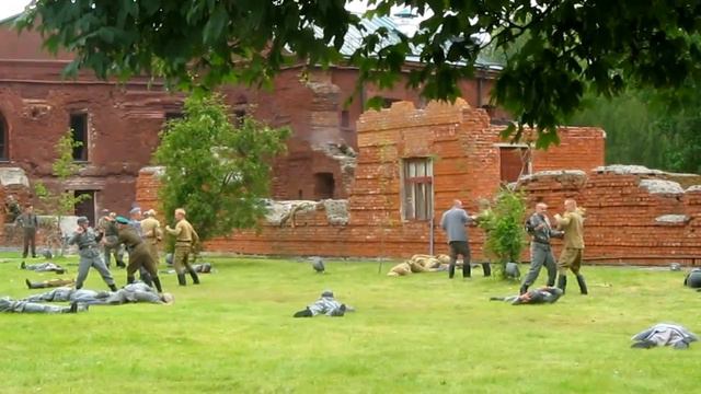 Репетиция реконструкции событий 22 июня 1941 года в Брестской крепости смотреть онлайн