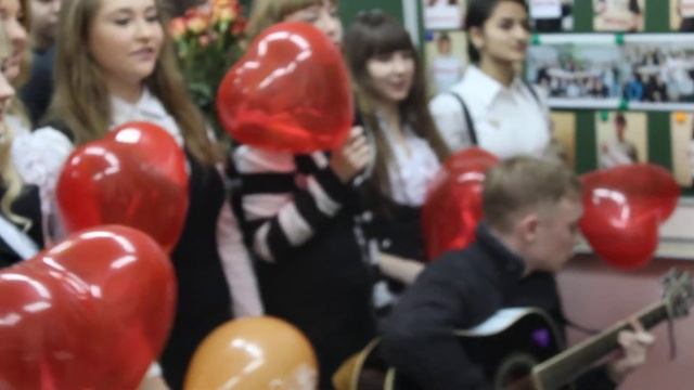 Юбилей классной руководительницы. (10 "А") смотреть онлайн