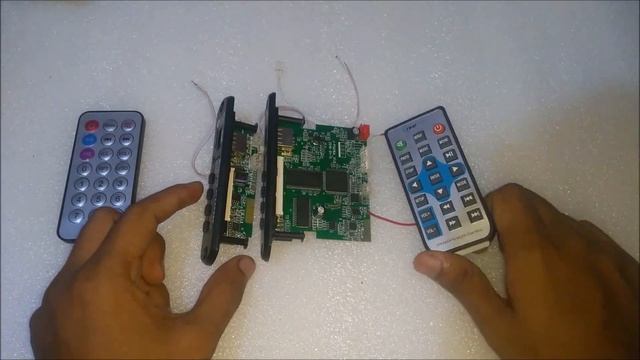 Differences between mp3 player - mp5 HD player смотреть онлайн