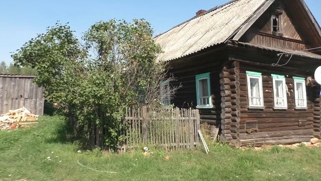 Деревня в глубинке России. Уютная деревня в глуши. Деревня в лесах. Заброшенные дома. смотреть онлайн