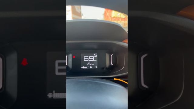 Citroen C3 Mileage on highway #citroen #citroënc3 #citroënracing смотреть онлайн