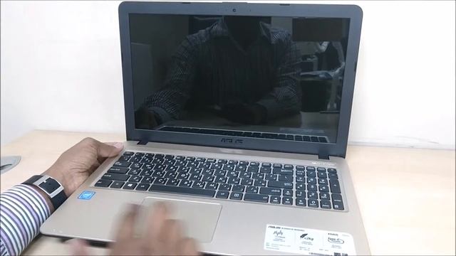 Asus X540S Review ! First Impressions!