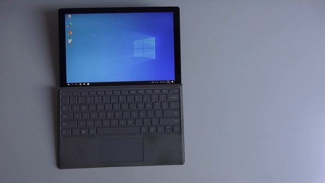 Surface Pro vs Surface Go: Which one should you buy? смотреть онлайн
