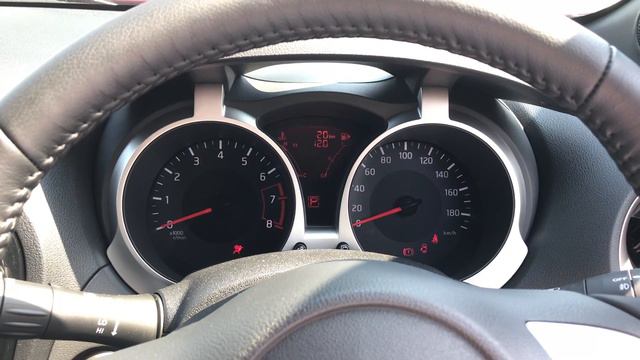 日産ジューク HR15DEエンジンスタート音