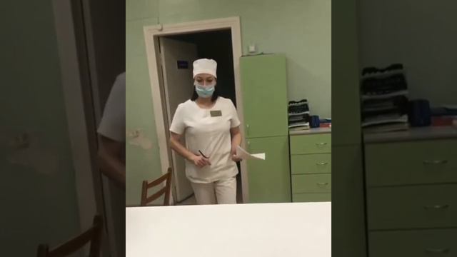 В детской больнице Ульяновска отказались принять ребенка без маски смотреть онлайн