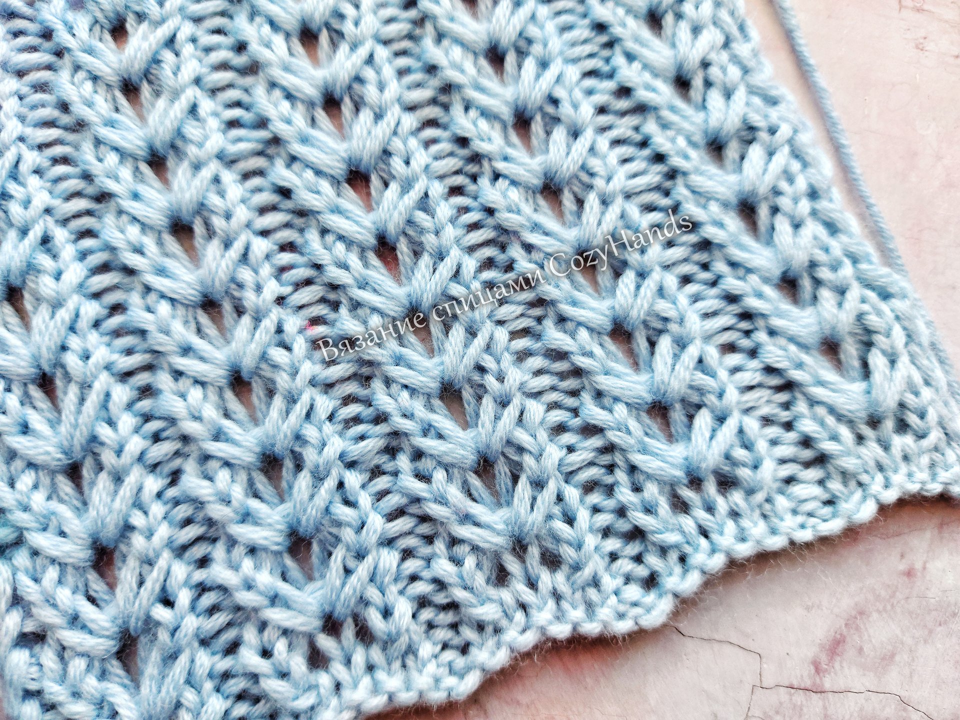 Потрясающий нежнейший узор спицами для вязания шарфа, свитера смотреть онлайн