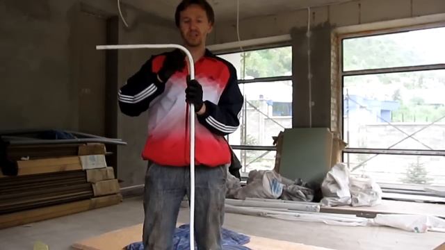 Как согнуть металлопластиковую трубу без спец. инструментов? смотреть онлайн