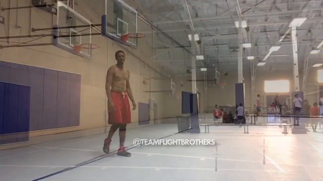 DOUBLE BETWEEN the LEGS DUNK! Jonathan Clark BEST DUNK EVER? смотреть онлайн