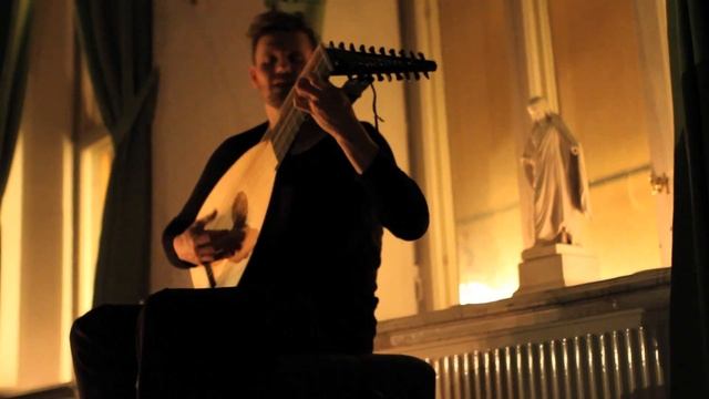 Jonas Nordberg playing the theorbo/lute at Stockholm Early Music Festival смотреть онлайн