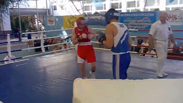 Владислав Войталюк(синяя форма) - 1 бой (1 из 2).mp4 смотреть онлайн