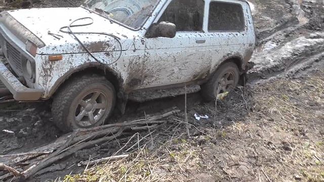Прёт! Так при!! (Ховер-Нива) Hover-Lada 4x4 смотреть онлайн