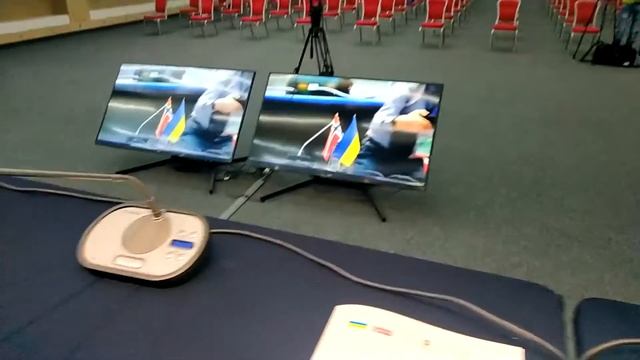 Автоматическое наведение PTZ камер AVONIC на микрофоны BOSCH DCN NG смотреть онлайн