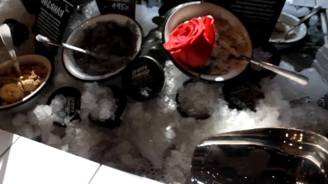 ОТКРЫТИЕ САМОГО БОЛЬШОГО LUSH В РОССИИ! // LUSH MOSCOW // ВИСЕЛИО смотреть онлайн