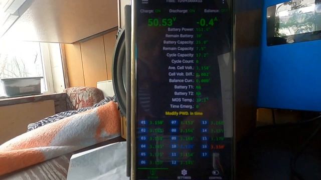 Тест сборки LiFePo4 формата 46-160 25 а\ч 48 вольт на разряд. смотреть онлайн