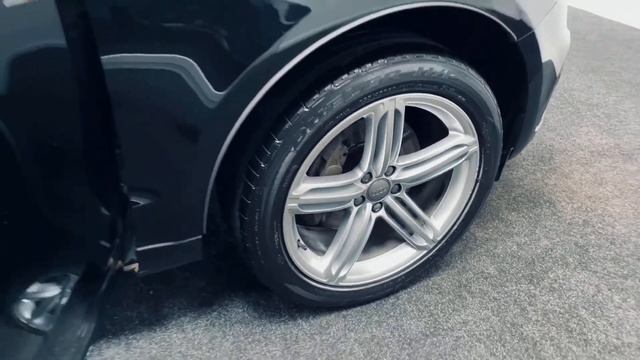 Audi Q5 3.0 TDI S line Plus S Tronic quattro (s/s) 5dr BLACK EDITION SUNROOF смотреть онлайн