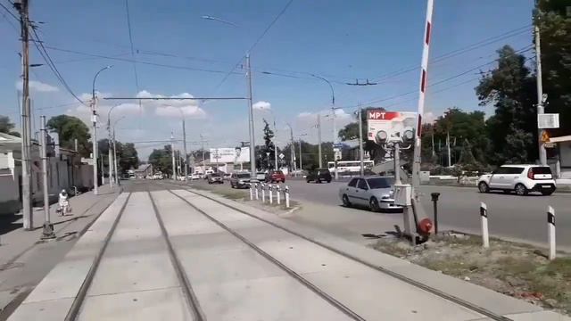 Таганрог поездка в новом трамвае номер 2. Вокзал Таганрог 1—Университет. смотреть онлайн