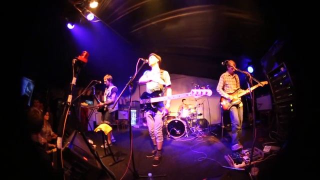 Морэ & Рэльсы - Чувачки @ (live in GOGOL, Москва, 08.06.2013) смотреть онлайн