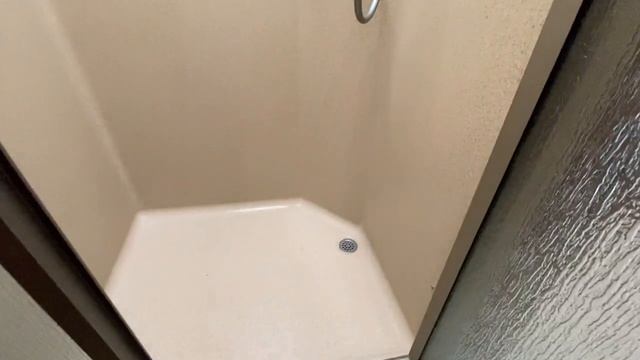 2011 TIFFIN BREEZE 28BRZ SHORT CLASS A DIESEL $99,950