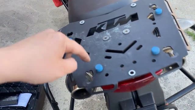 Снятие и установка кофра tsepesh box на мотоцикле. смотреть онлайн