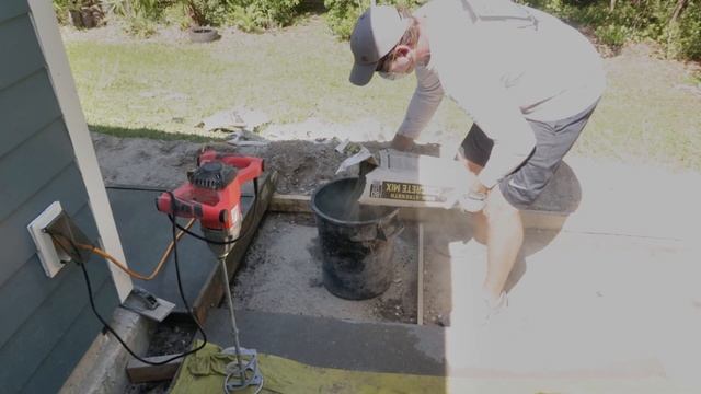The Best Way to Mix Concrete When Working By Yourself смотреть онлайн