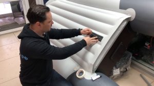 Как защитить дно лодки. Бронирование ПВХ лентой своими руками.