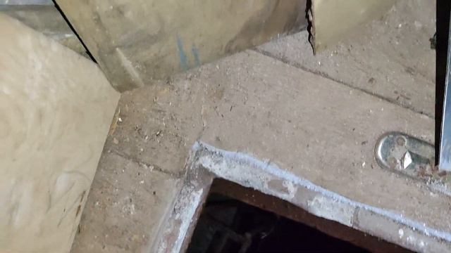 Свечка в погребе горит или погасла? Проверяю через сутки