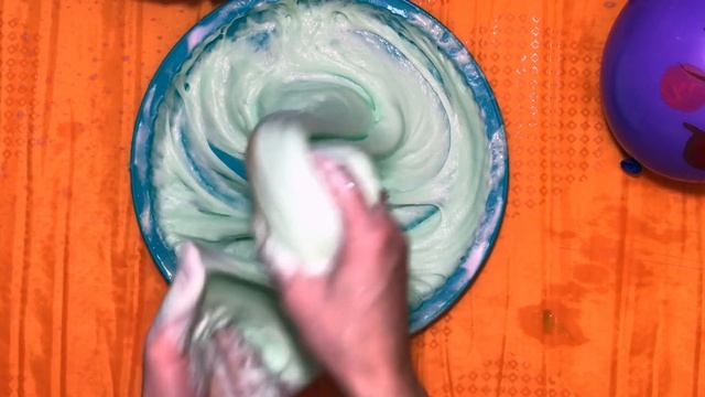 MAKING SLIME WITH FUNNY ANIMALS BALLOONS | RELAXING SATISFYING SLIME VIDEO WITH THUNDER AND RAIN смотреть онлайн