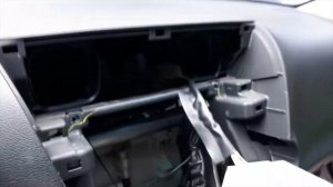 Как снять-поставить магнитолу на Toyota Highlander