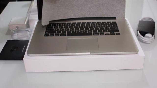 UNBOXING: 2015 15-inch Apple MACBOOK PRO RETINA (Vintage) смотреть онлайн