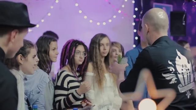 Вечеринка в Лофте по случаю Дня Рождения 16 лет! смотреть онлайн