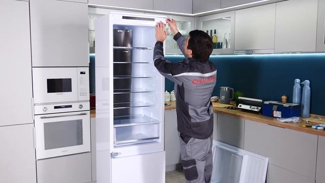 Видеообзор как установить встраиваемый холодильник смотреть онлайн