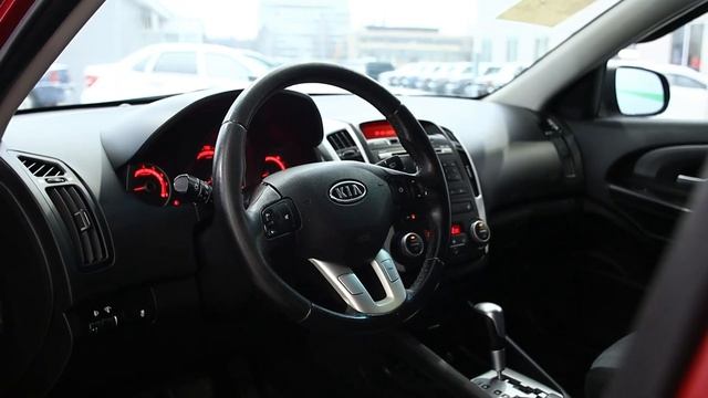 KIA Cee'd '2012 смотреть онлайн