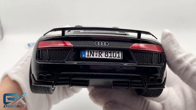 1/18 Audi R8 V10 Spyder (BLACK) смотреть онлайн