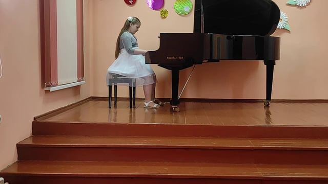 Рыжая Милана, 9 лет, В.А.Моцарт Вариации на тему из оперы "Волшебная флейта" смотреть онлайн
