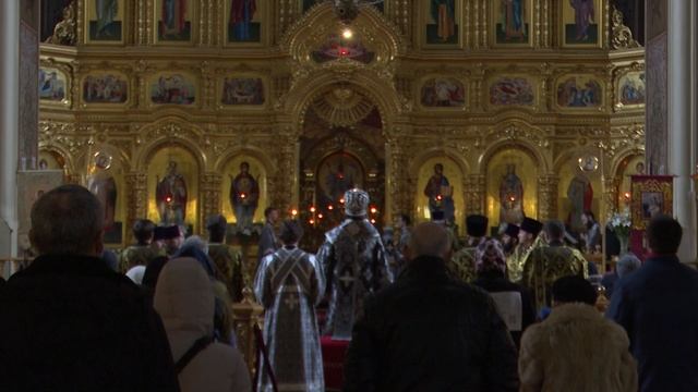 Митрополит Григорий совершил Литургию и чин освящения колива смотреть онлайн